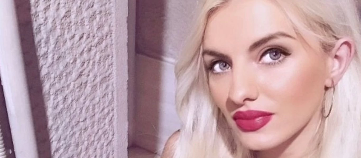 Α.Ουστάλλι: «Μέχρι τα 16 νόμιζα ότι η μητριά μου ήταν η μητέρα μου» - «Μου είχαν κρύψει ότι είχε πεθάνει» (βίντεο)